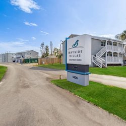 exterior view at Bayside Villas